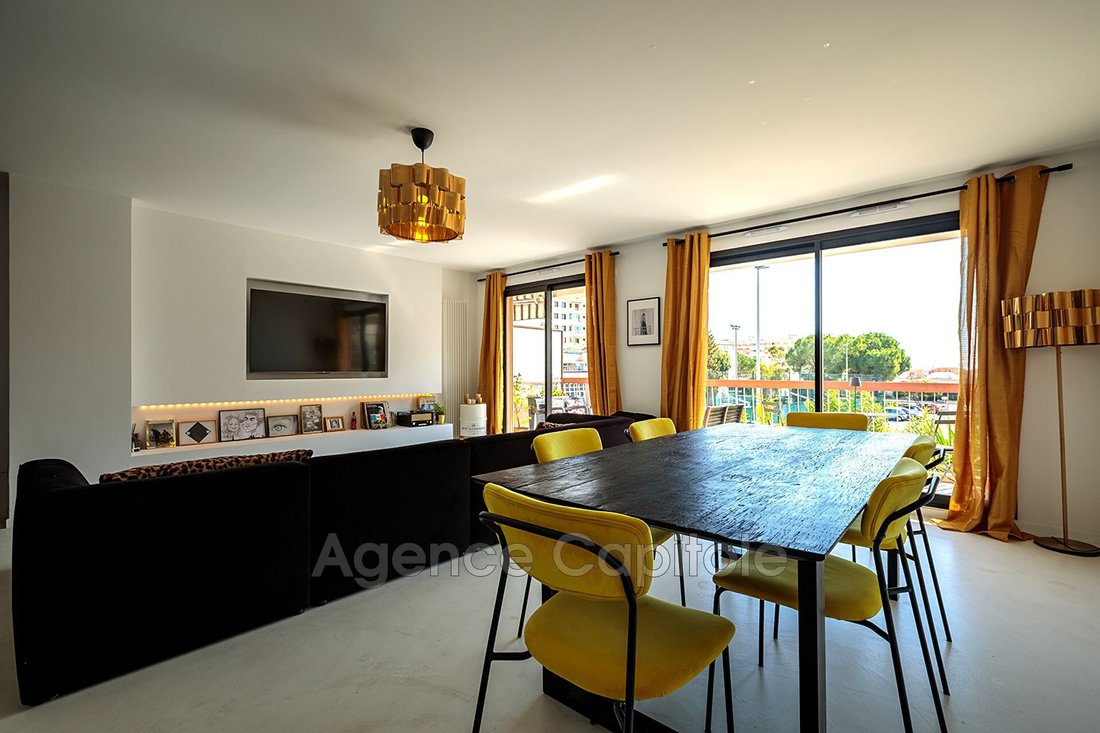 Apartment in Val de Cagne-Colline Route de Vence, Cagnes-sur-Mer, France 2 - 17451508