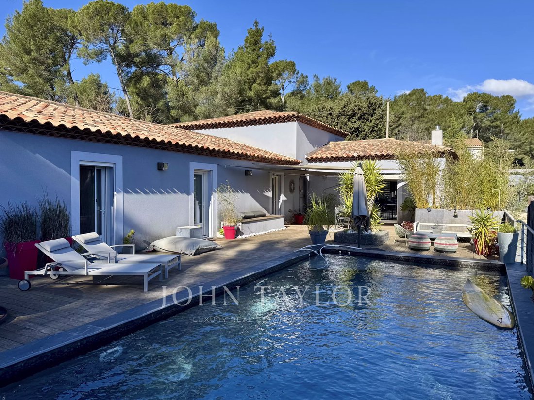 Villa in Ceyreste, Provence-Alpes-Côte d'Azur, France 1 - 17456763