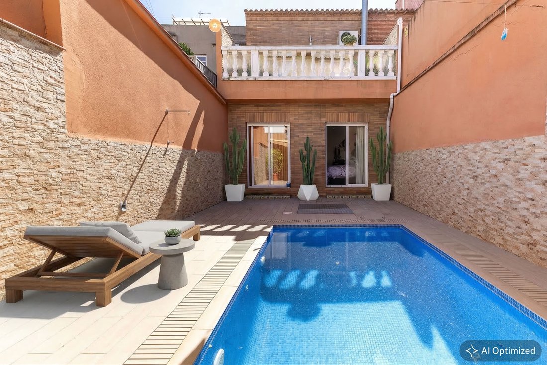 House in Sant Andreu de Palomar, Barcelona, Spain 1 - 17453964