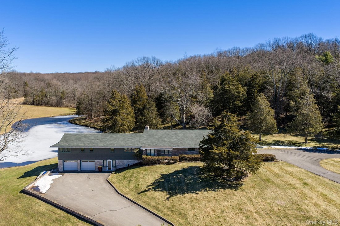 House in Warwick, New York, United States 1 - 17453847