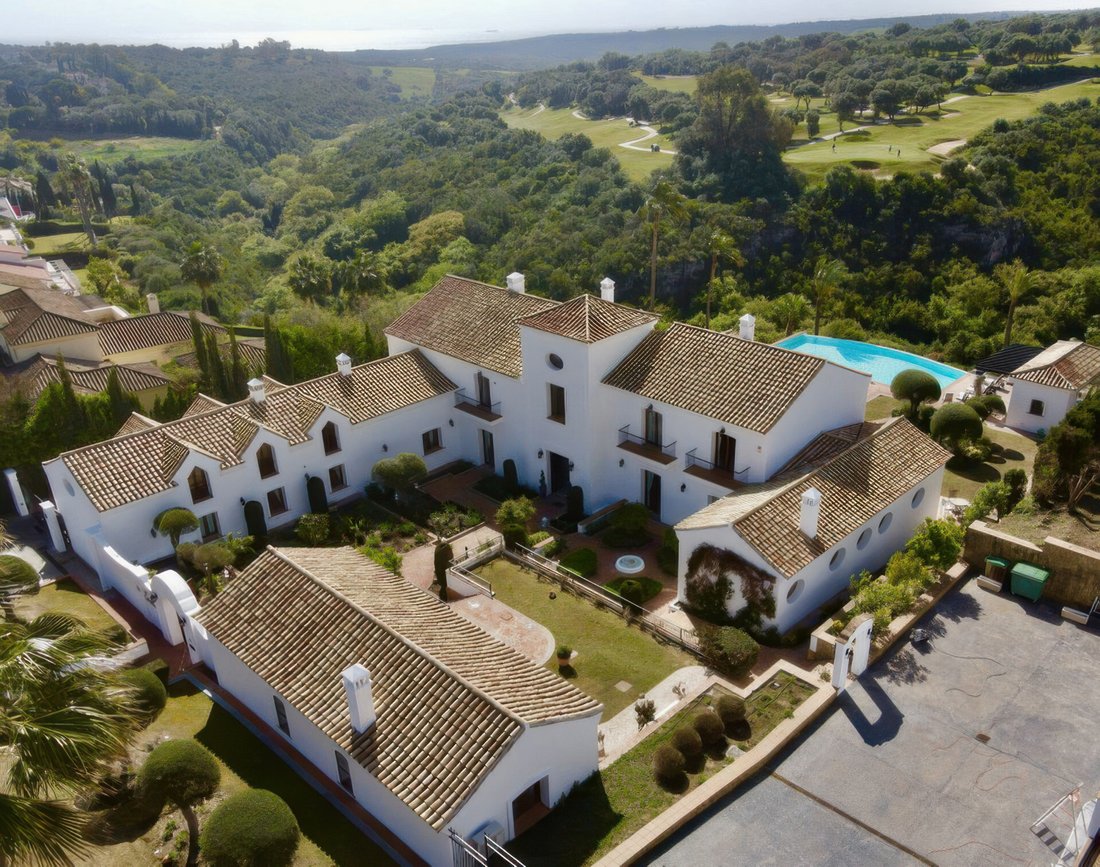 Villa in Sotogrande, San Roque, Andalusia 5 - 17456883