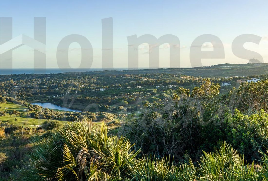 Land in Sotogrande, San Roque, Andalusia 2 - 17458808