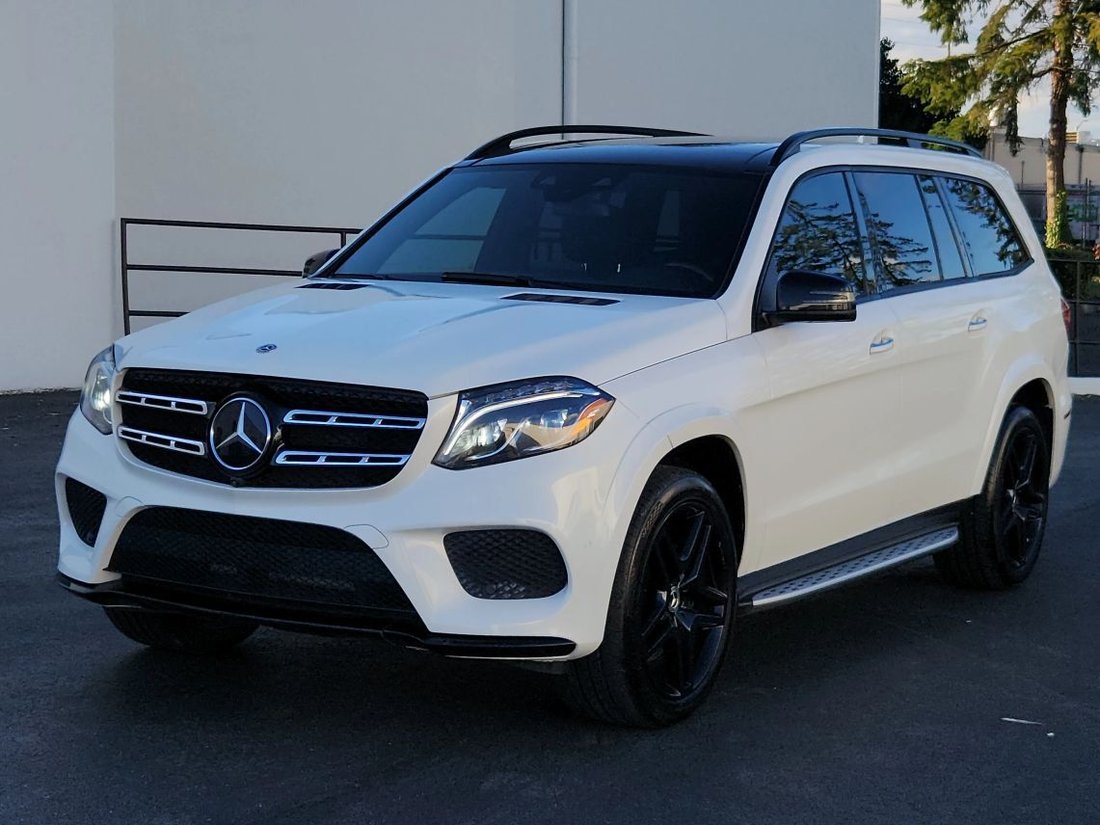 Suv in Kent, WA, United States 1 - 17462144