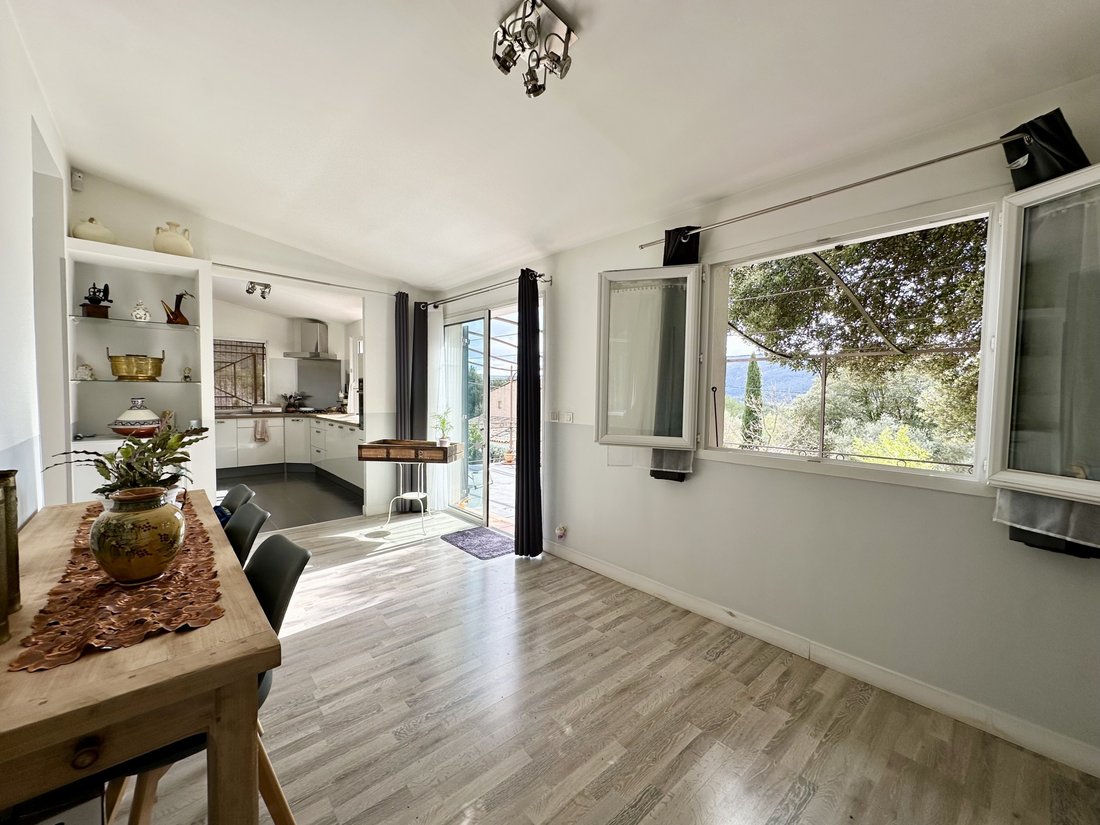 House in Cuges-les-Pins, Provence-Alpes-Côte d'Azur, France 3 - 17454263