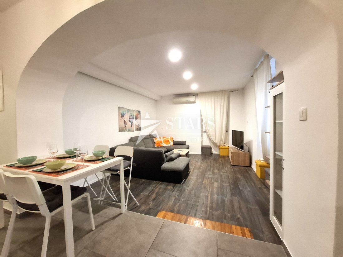 Apartment in Grad Opatija, Primorje-Gorski Kotar County, Croatia 1 - 17460248