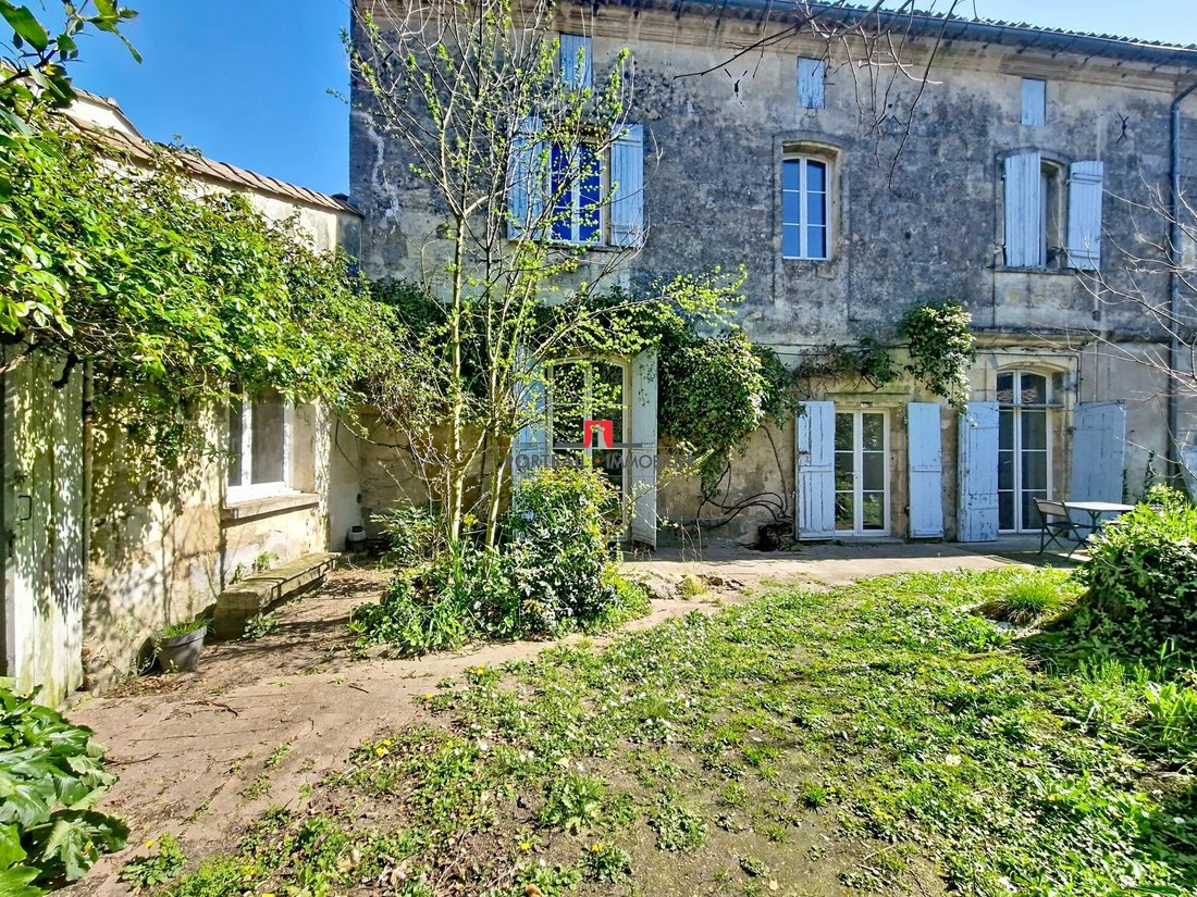 House in Nord Ouest, Saint-André-de-Cubzac, France 2 - 17460797