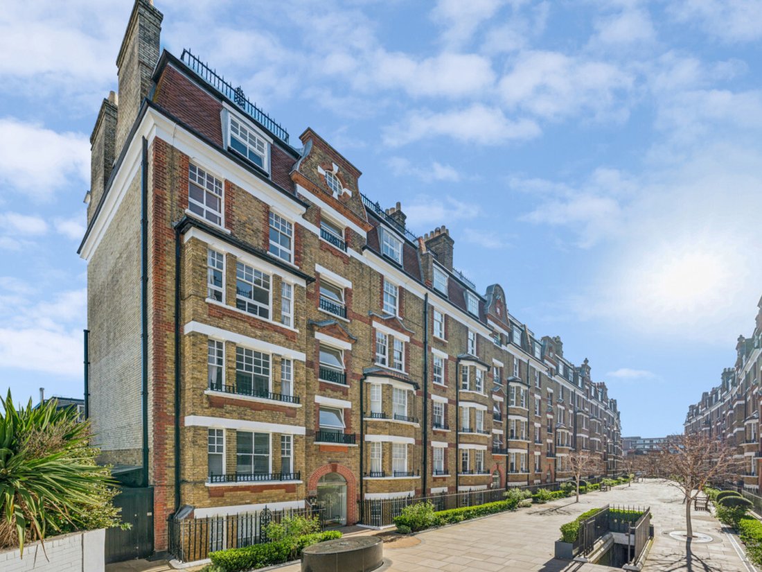 Apartment in Brompton, Kensington And Chelsea, England 2 - 17454979