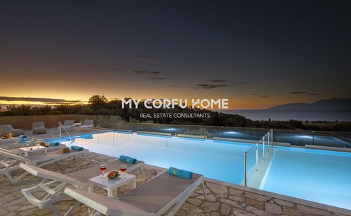 Villa en Northern Corfu, Peloponnese, Western Greece and the Ionian, Grecia 1