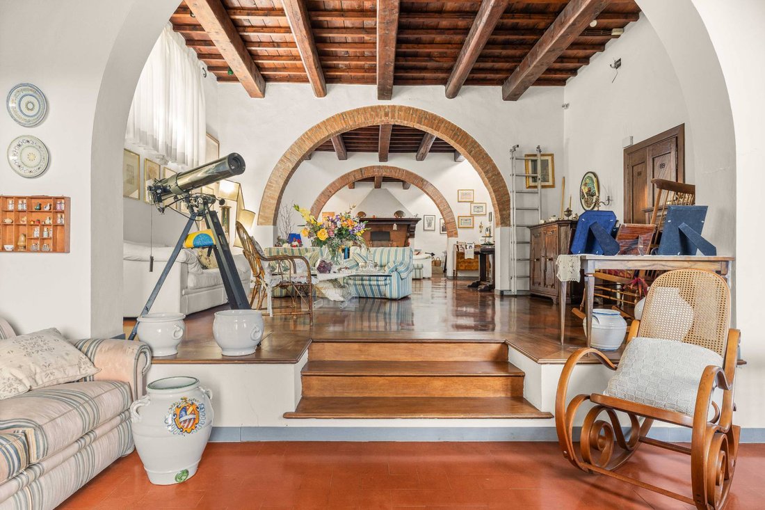 Apartment in Serpiolle - Massoni, Florence, Italy 2 - 17455645