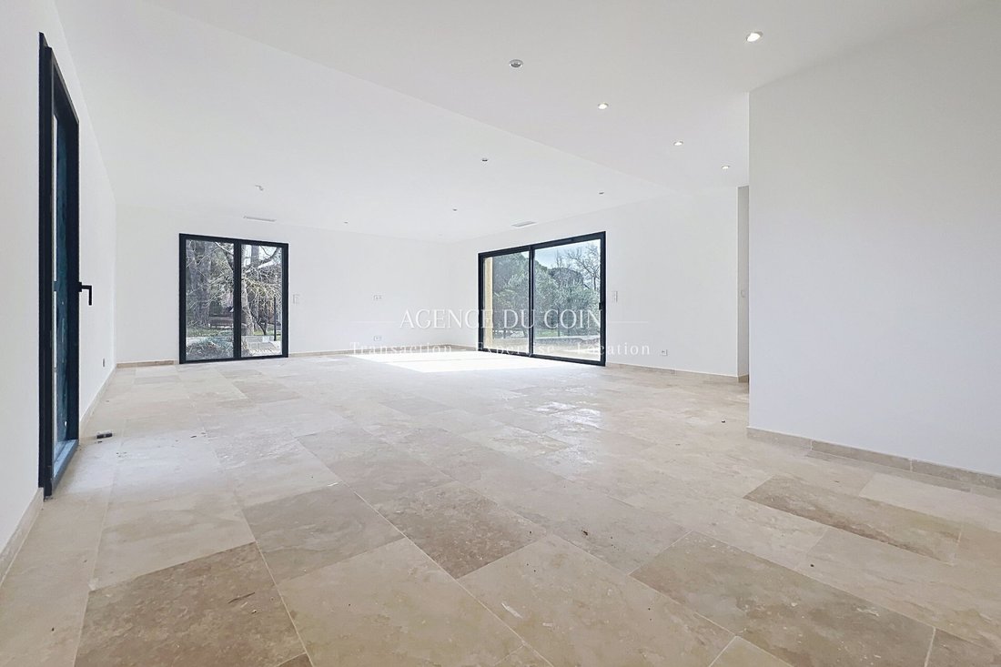 Villa in Sud, Vidauban, France 2 - 15509540