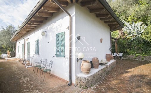 Casa en Pietrasanta, Toscana, Italia 1