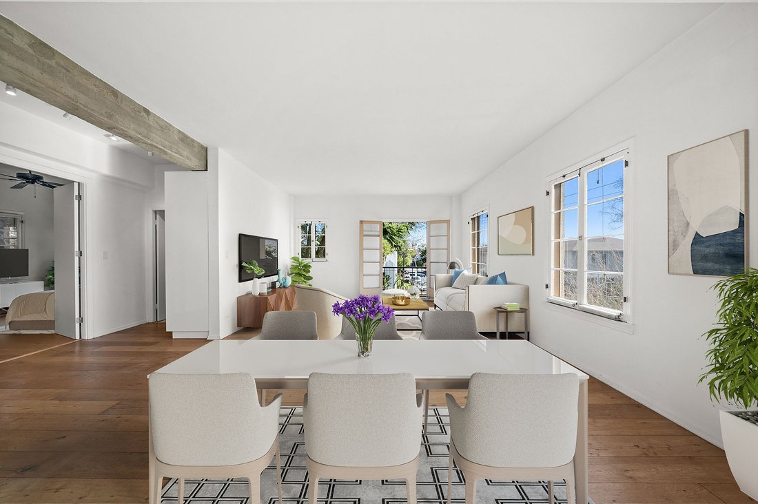 Condo in Los Angeles, California, United States 3 - 17458465