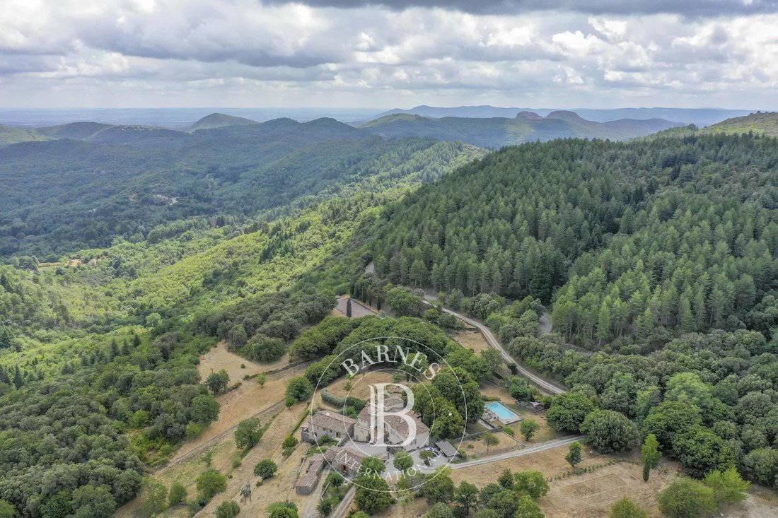 Domaine à Saint-Hippolyte-du-Fort, Occitanie, France 1 - 17454865
