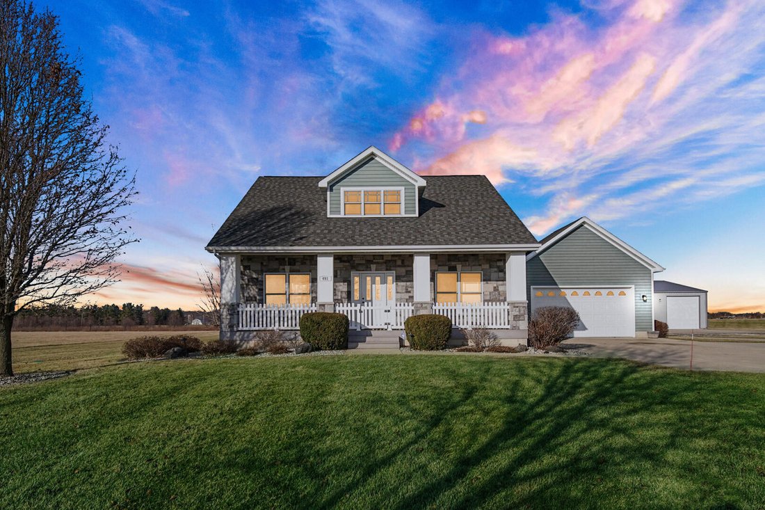 House in Valparaiso, Indiana, United States 3 - 16943549