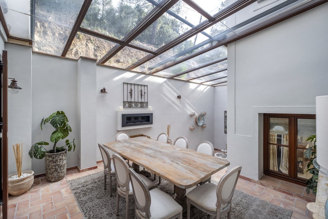 Villa in Benahavis, Andalusia, Spain 2 - 17461351