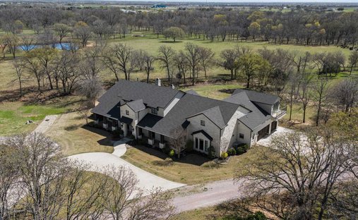 House in Pilot Point, Texas, United States 1