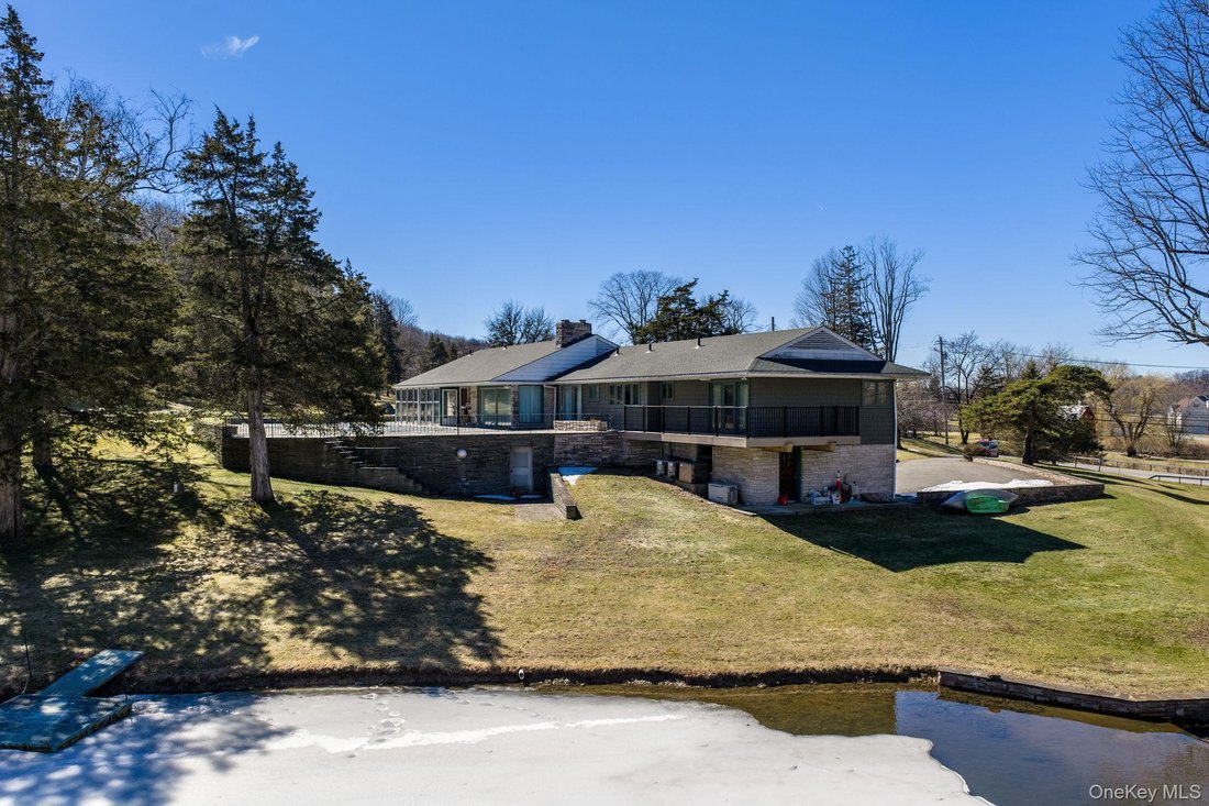 House in Warwick, New York, United States 2 - 17453847