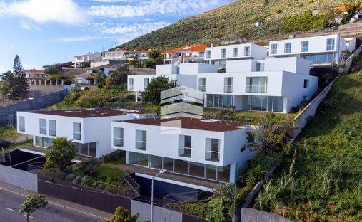 Townhouse in Curral das Freiras, Madeira, Portugal 1