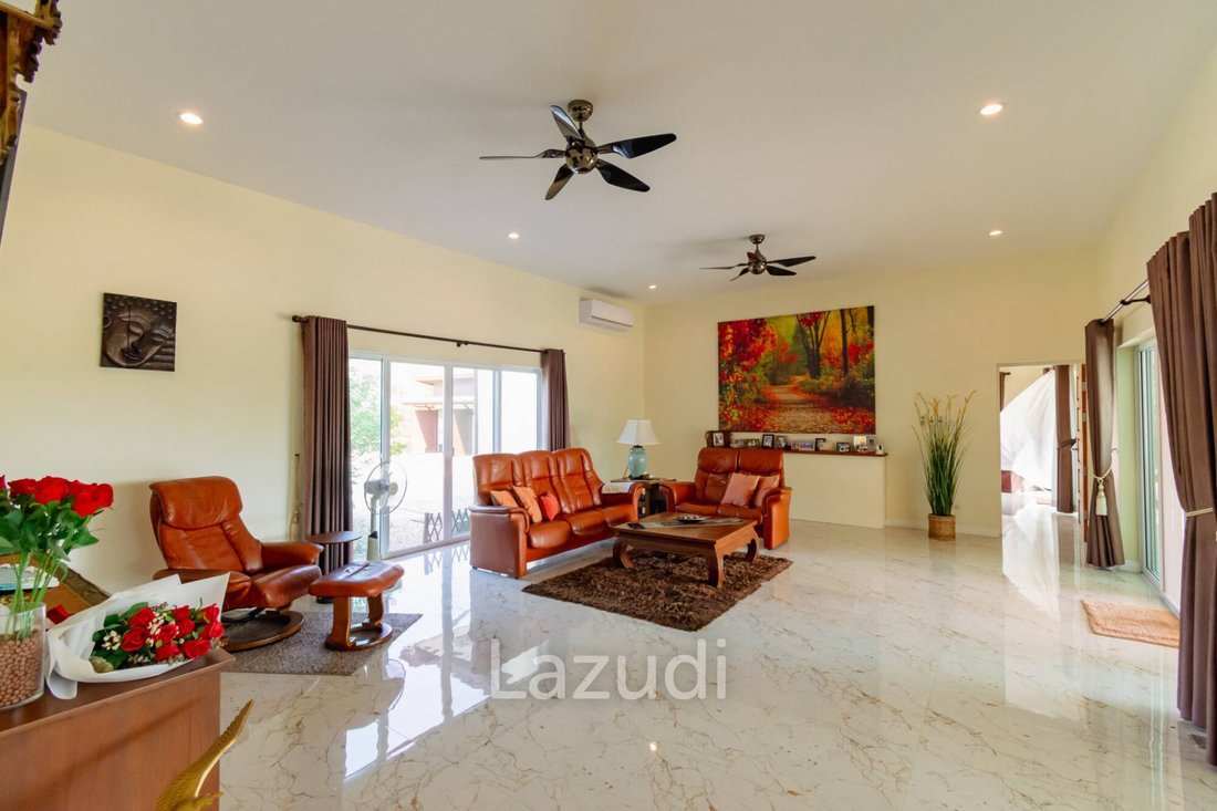 Villa in Thap Tai, Tanintharyi Region, Thailand 2 - 17452487