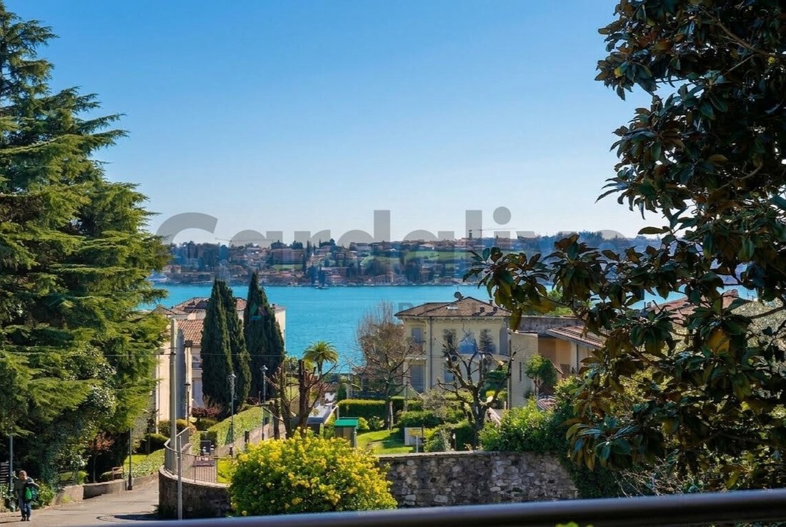 Apartment in Salo, Lombardy, Italy 2 - 17455013