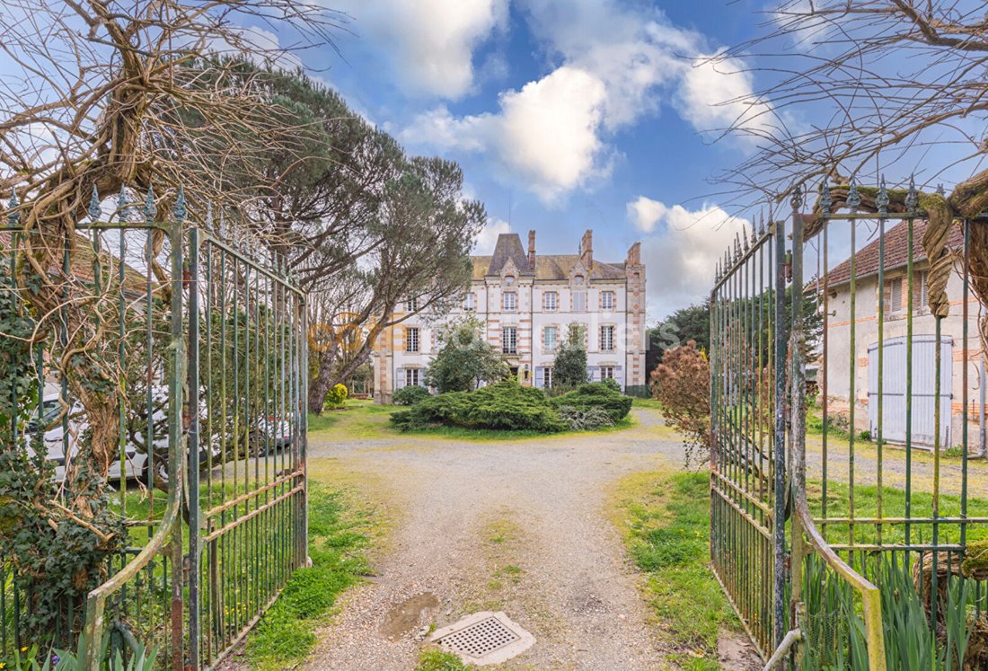 Villa in Commequiers, Pays de la Loire, France 1 - 17461128
