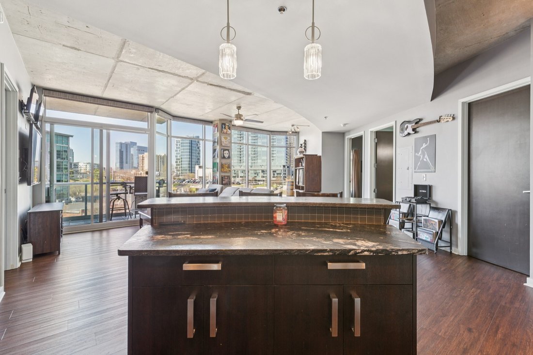 Condo in Nashville, Tennessee, United States 5 - 17454032