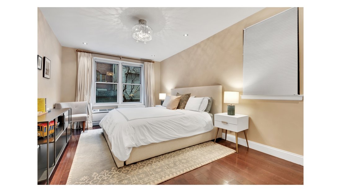 Co Op in New York, New York, United States 4 - 17459207