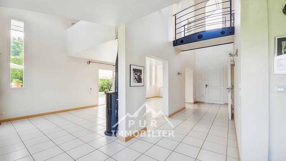 House in Pers-Jussy, Auvergne-Rhône-Alpes, France 4 - 16863952