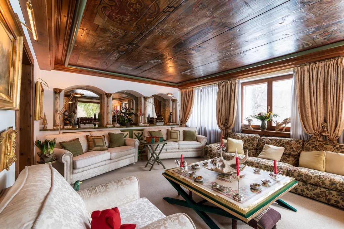 Cortina d'Ampezzo, Veneto, Italy 3 - 17457174