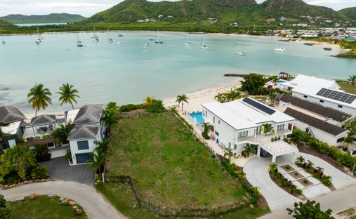 Terreno a Jolly Harbour, Saint Mary, Antigua e Barbuda 1