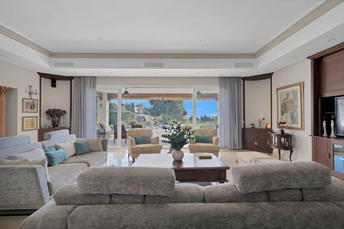 Villa in Nueva Andalucia, Marbella, Spain 4 - 17461150