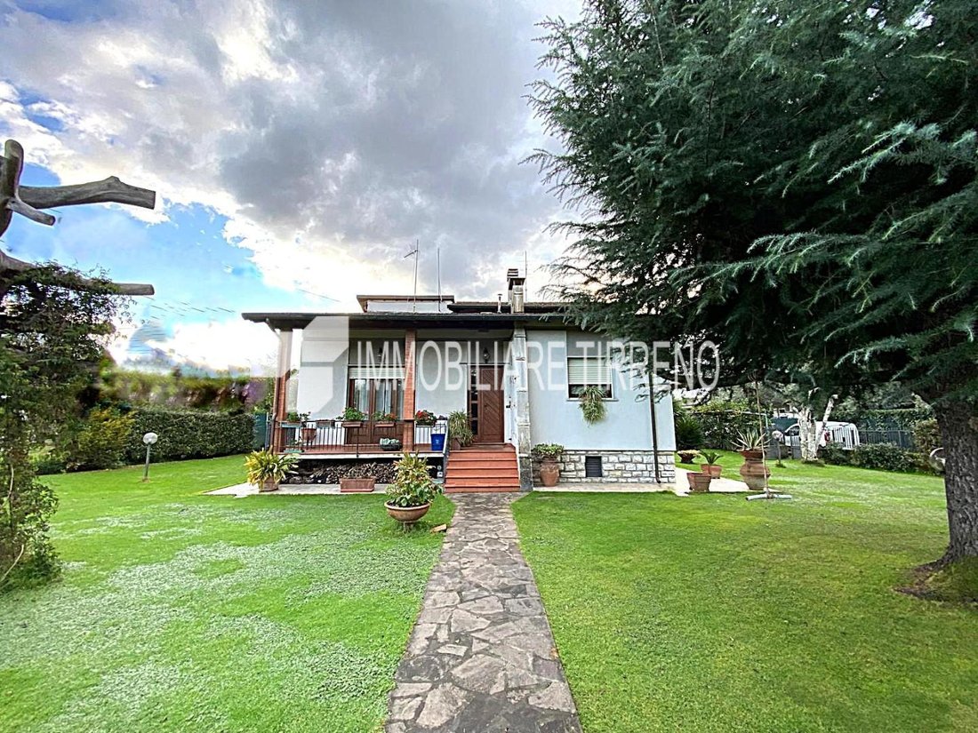 Villa in Puliche, Massa, Tuscany 3 - 15155448
