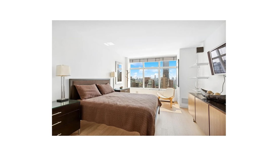Condo in New York, New York, United States 4 - 16669799