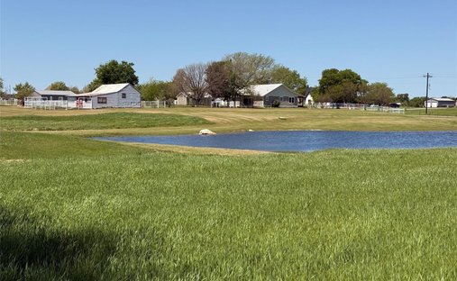 Farm Ranch in Gunter, Texas, United States 1