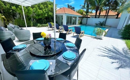 Villa in Pattaya City, Chon Buri, Thailand 1