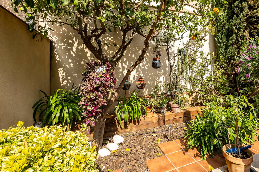 House in Les Corts, Barcelona, Spain 2 - 17453994
