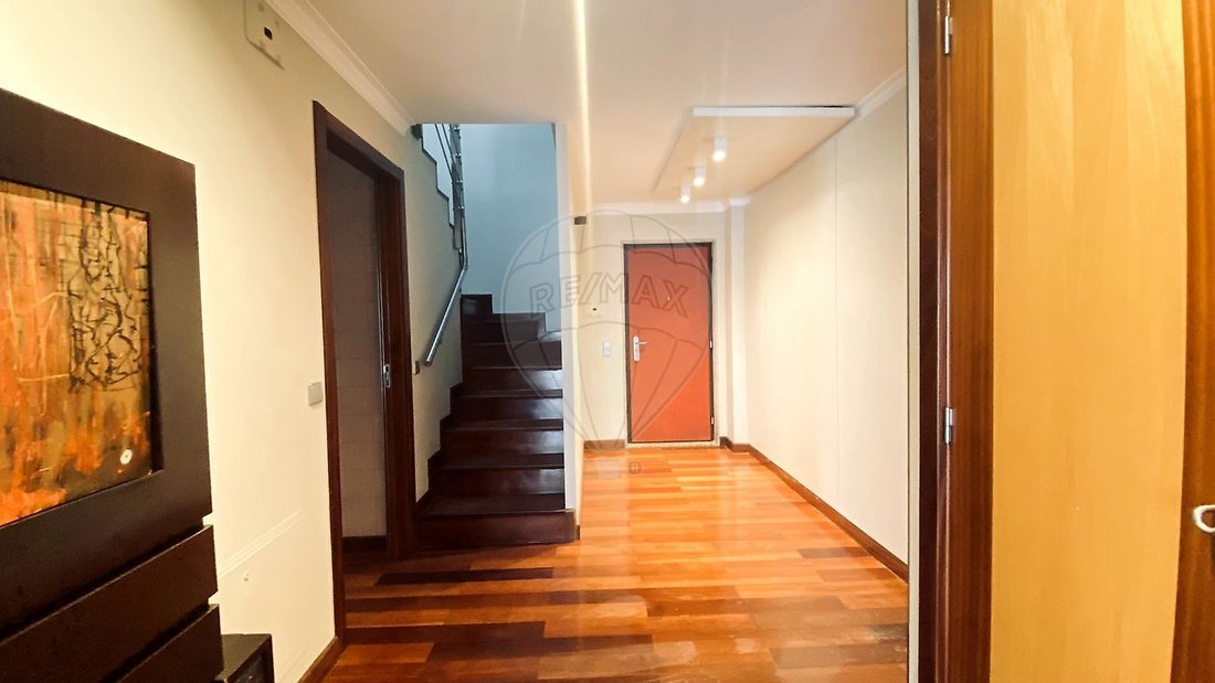 Apartment in Cedofeita, Santo Ildefonso, Se, Miragaia, Sao Nicolau e Vitoria, Porto District, Portugal 4 - 17451449