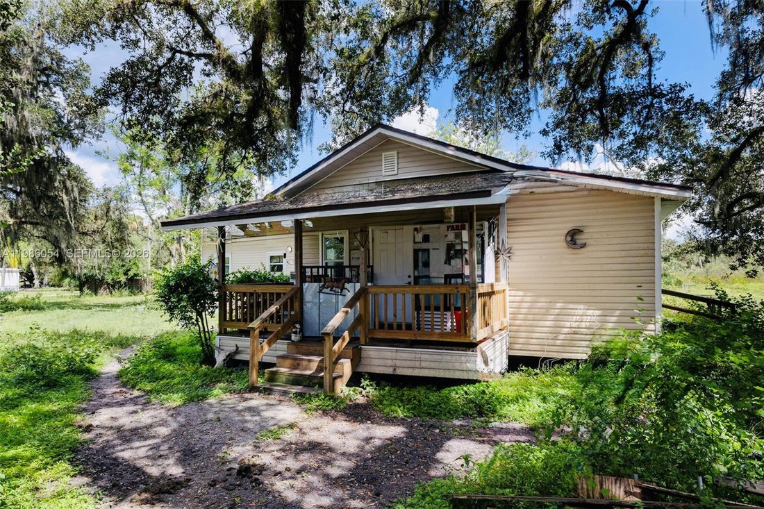 House in Palmdale, Florida, United States 1 - 17451106