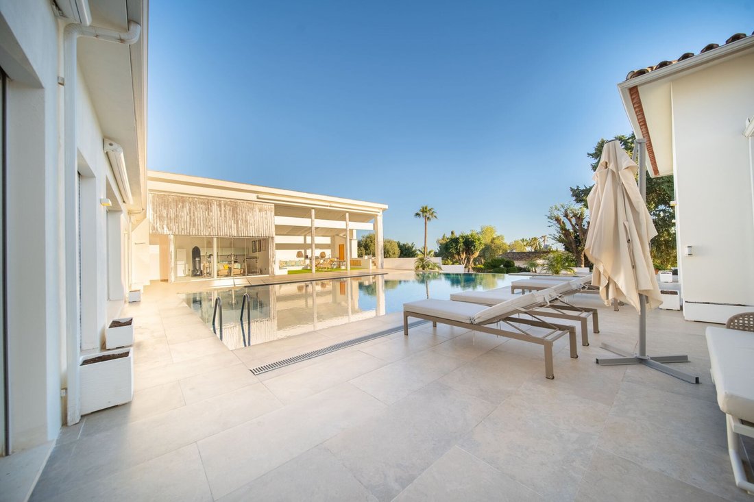 Villa in San Pedro de Alcantara, Andalusia, Spain 4 - 17461356