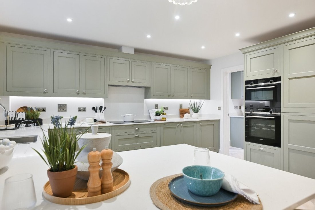 House in Epsom Downs, Reigate and Banstead, England 4 - 17456783
