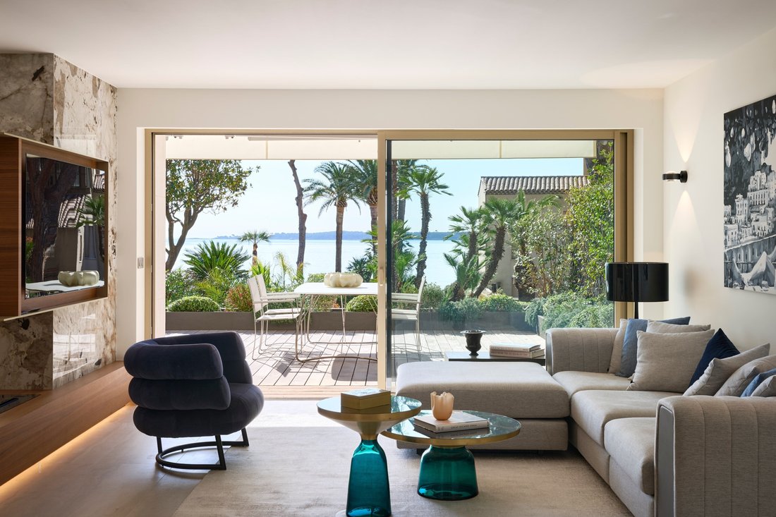 Apartment in Saint Nicolas, Cannes, France 2 - 17463504