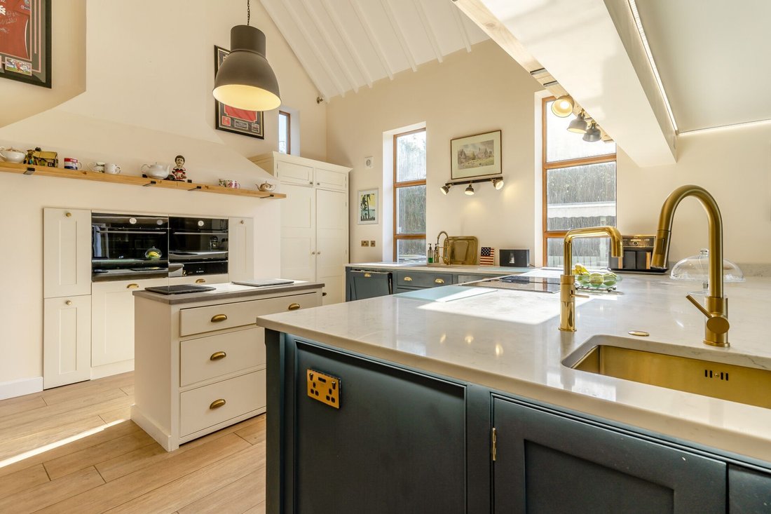 House in Llandegveth, Wales 4 - 17456782