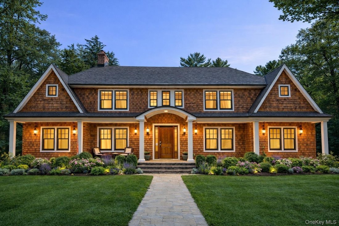 House in Huntington Station, New York, United States 1 - 17457475