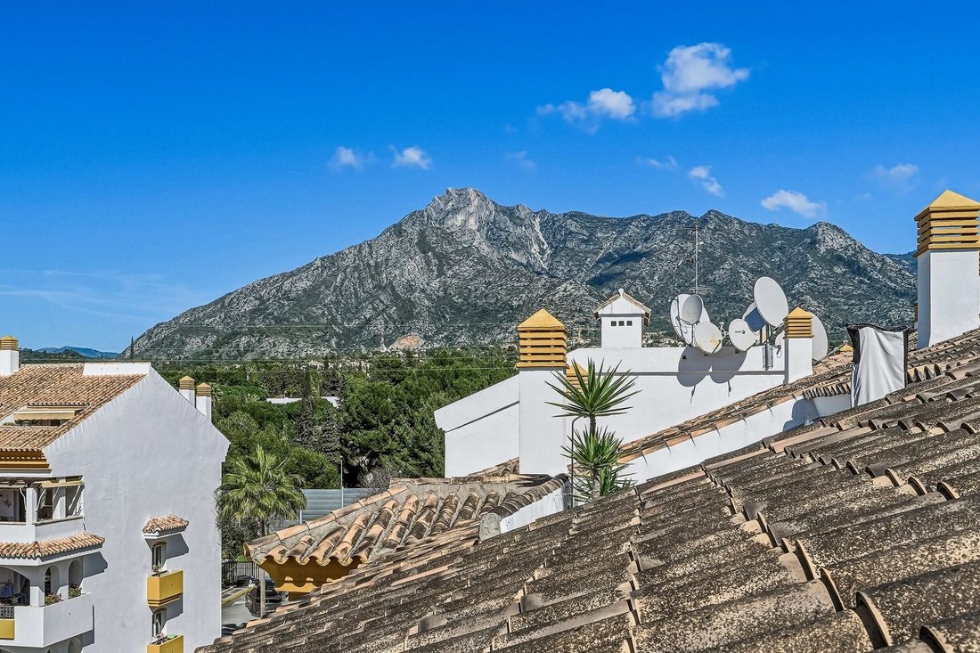 Apartment in Marbella, Andalusia, Spain 2 - 17454487