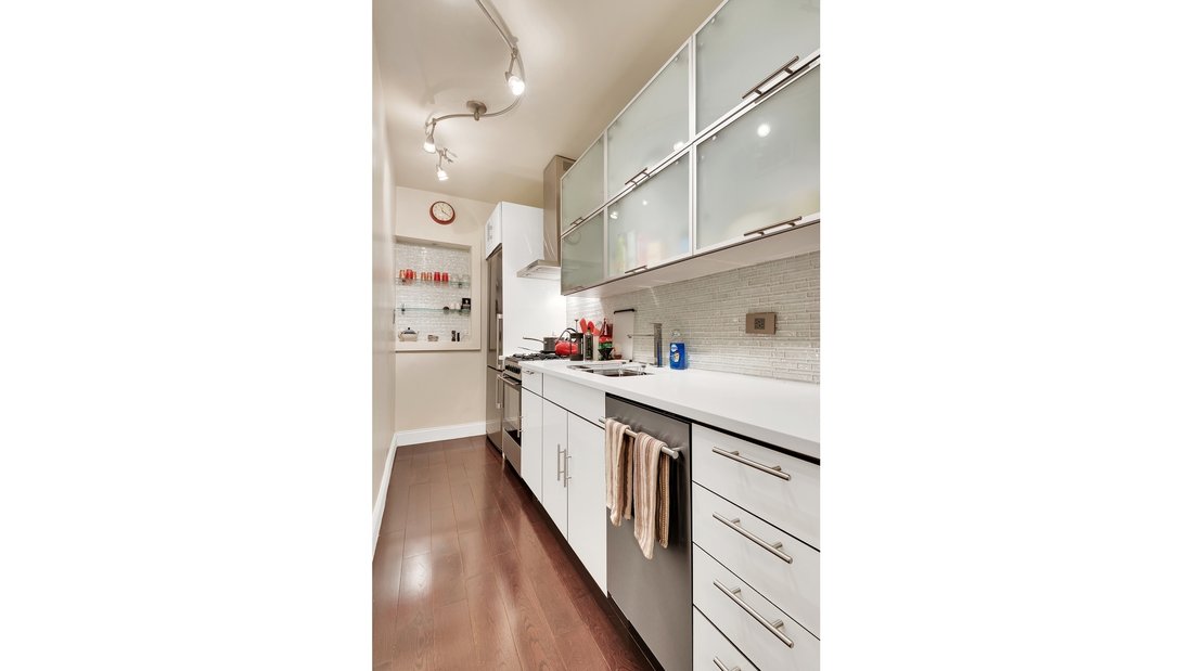 Co Op in New York, New York, United States 3 - 17459207