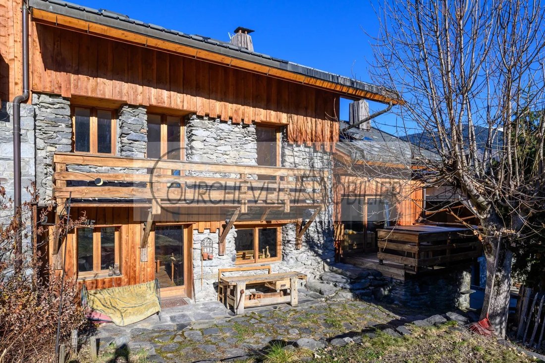 Chalet in Les Allues, Auvergne-Rhône-Alpes, France 3 - 16827951