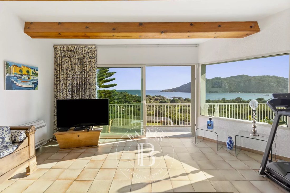 Villa in Porto-Vecchio, Corsica, France 5 - 17451353