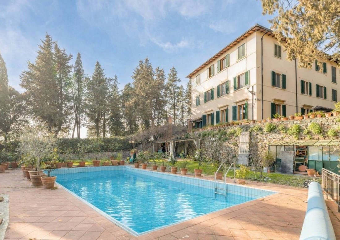 Apartment in Serpiolle - Massoni, Florence, Italy 3 - 17455645