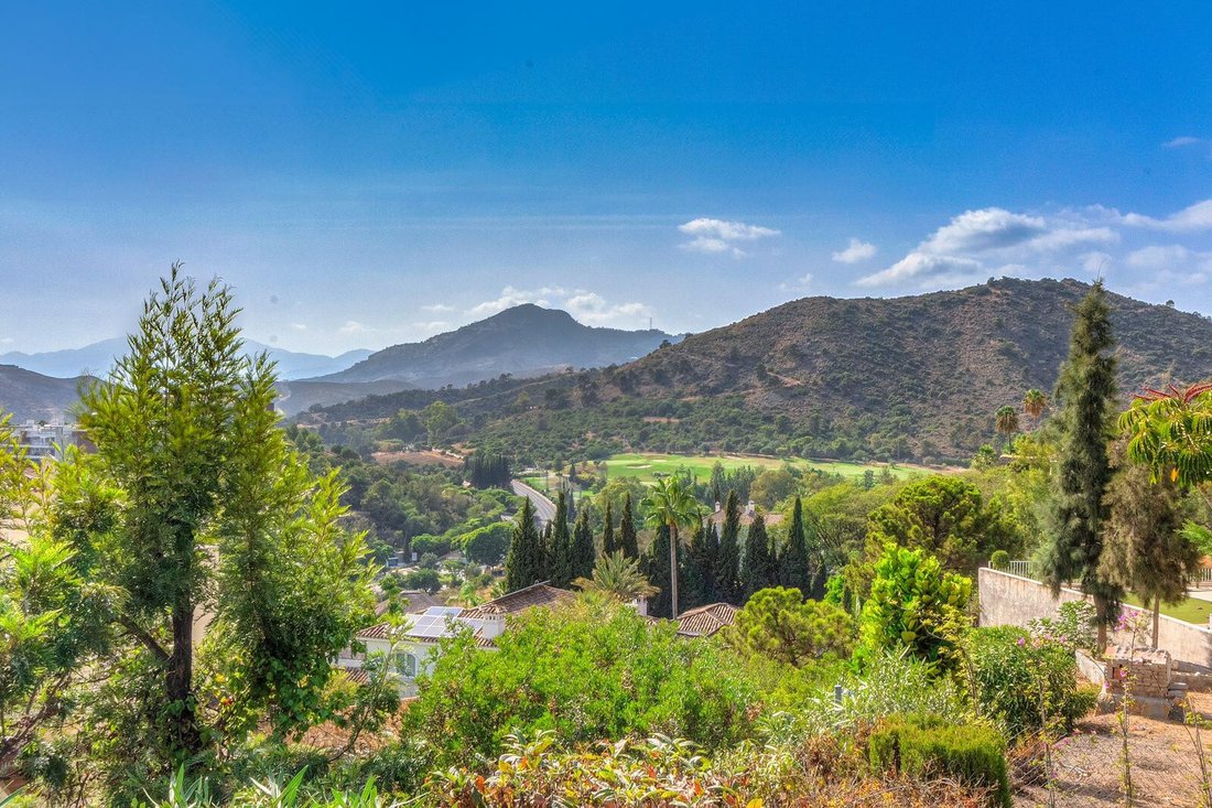 Villa in Benahavis, Andalusia, Spain 2 - 17461334