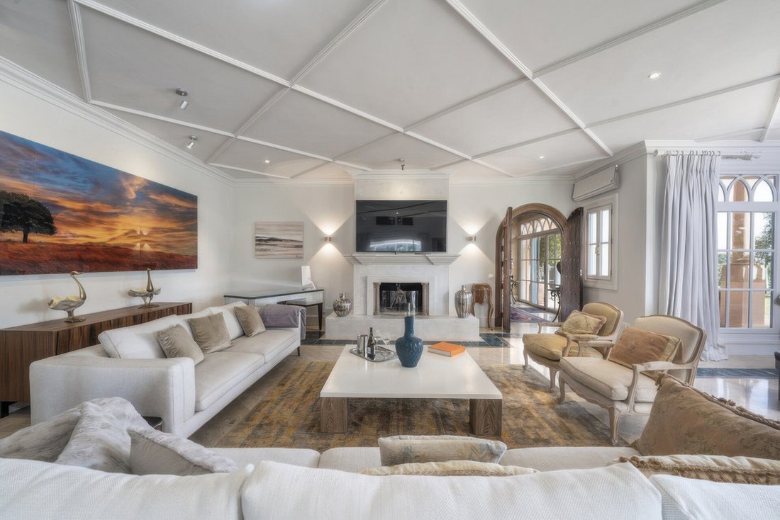 Villa in Sotogrande, San Roque, Andalusia 5 - 17456877